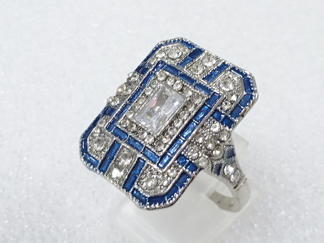 Japanese Kimono / Antique Accessories Metal